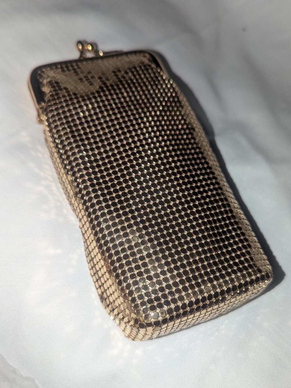 Vintage Whiting & Davis  Gold Mesh Kisslock Pouch.Made In USA - Picture 4 of 10